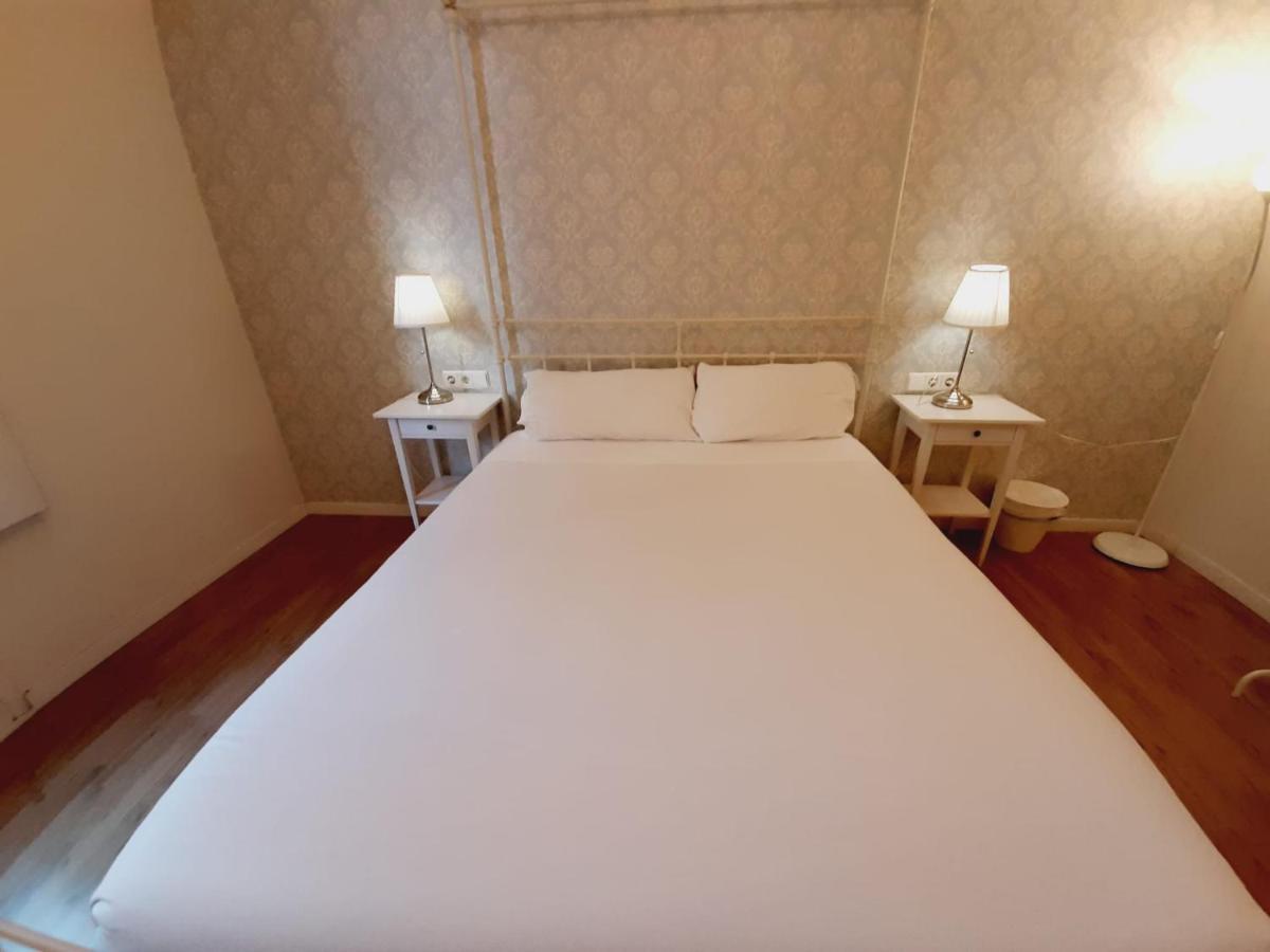Lumine Luxury Suites By Gaiarooms Barcelona Exterior photo